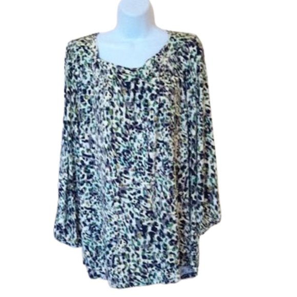 Green White Long Sleeve Tunic Top Size 2X 3X  NEW NWT - Picture 1 of 4